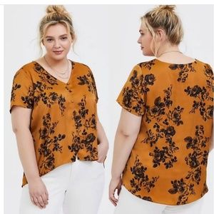 TORRID BLOUSE GOLDEN ORANGE COLOR SIZE 1